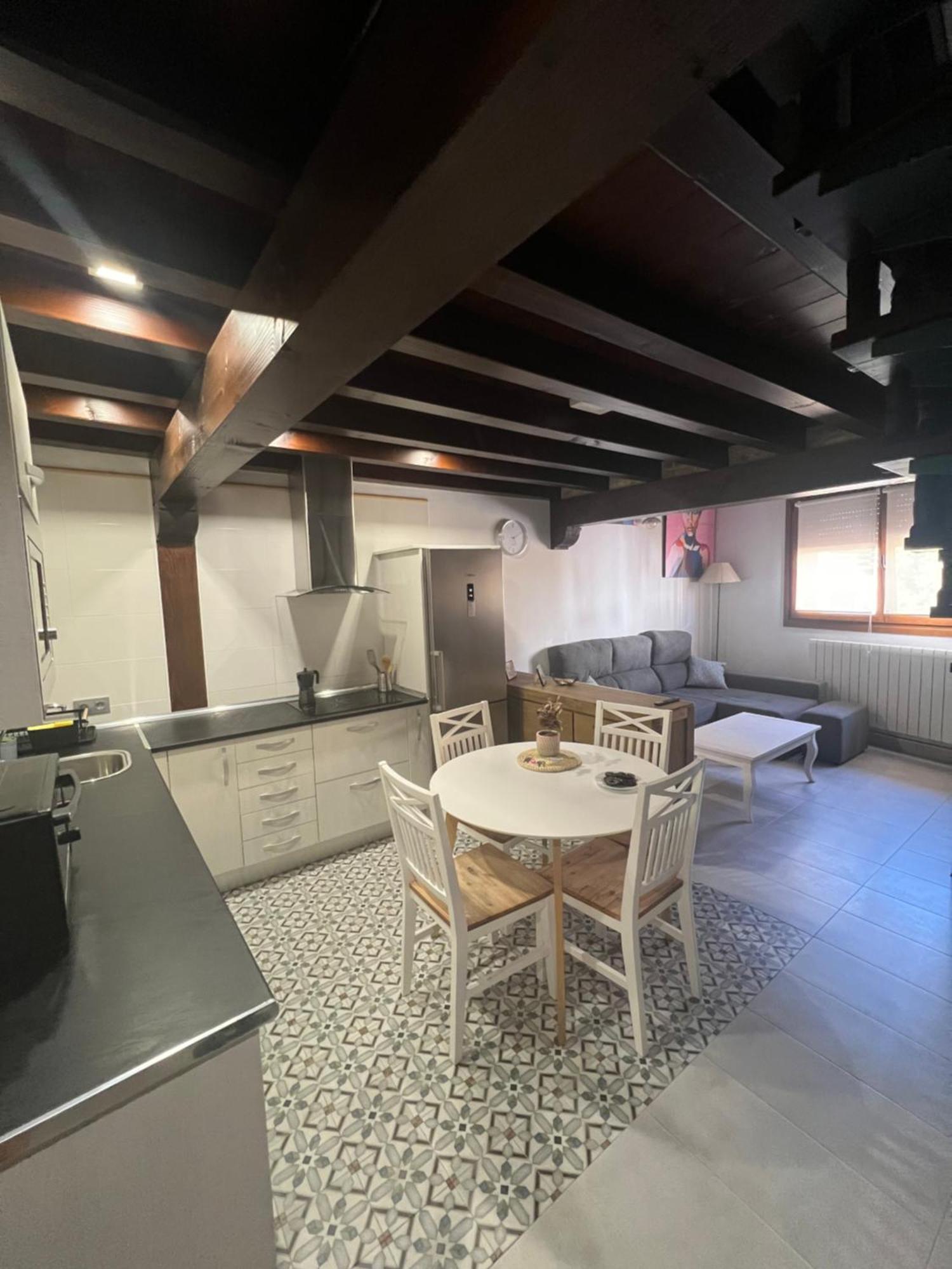 Apartamento Duplex En Sangueesa De 3 Dormitorios Y 2 Banos Εξωτερικό φωτογραφία
